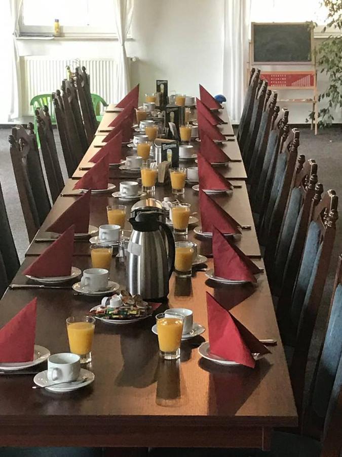 Schadeleben Ferienpark Aparthotel Seeland מראה חיצוני תמונה